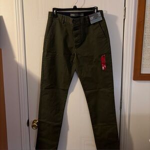 DENIM & CO MENS CHINO PANTS JEANS Dark Green 30 W 32 L NWT